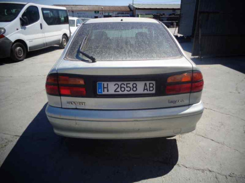  RENAULT LAGUNA (B56) 