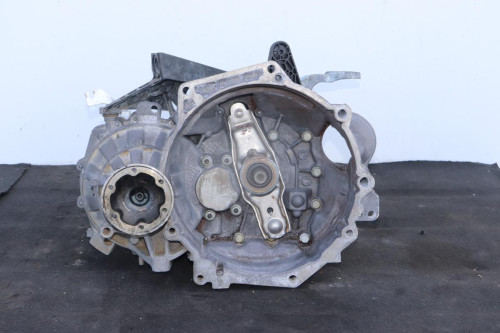  CAJA CAMBIOS Volkswagen JETTA VI (162) 