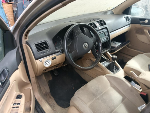 VOLKSWAGEN GOLF V (1K1)(10.2003) — автомобиль-донор на запчасти 