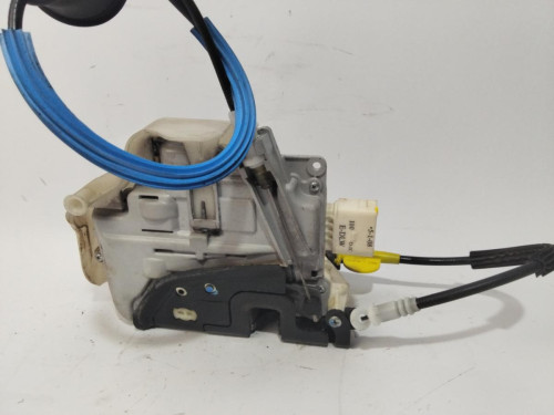 CERRADURA PUERTA DELANTERA IZQUIERDA Audi A4 AVANT (8K5) 