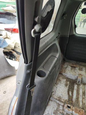 CINTURON SEGURIDAD TRASERO DERECHO