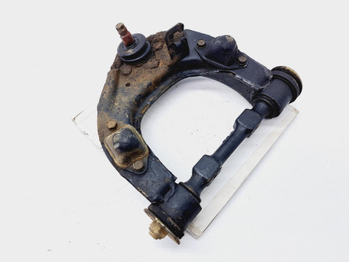 BRAZO SUSPENSION SUPERIOR DELANTERO IZQUIERDO Mitsubishi MONTERO SPORT (K90) 
