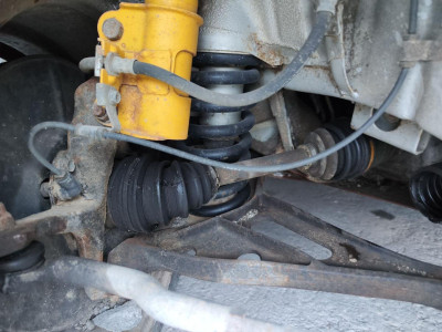 TRANSMISION DELANTERA DERECHA