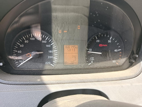 MERCEDES-BENZ VITO BASIC-KOMBI (639) — автомобиль-донор на запчасти 