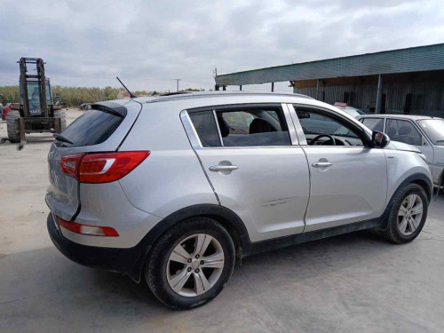  KIA SPORTAGE (SL) 