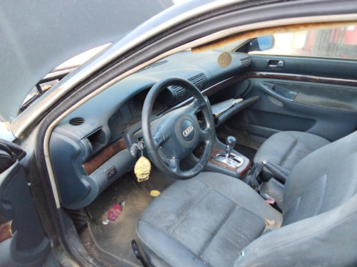  AUDI A4 BERLINA (B5) 