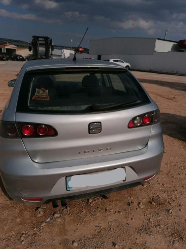 SEAT IBIZA (6L1) — автомобиль-донор на запчасти 