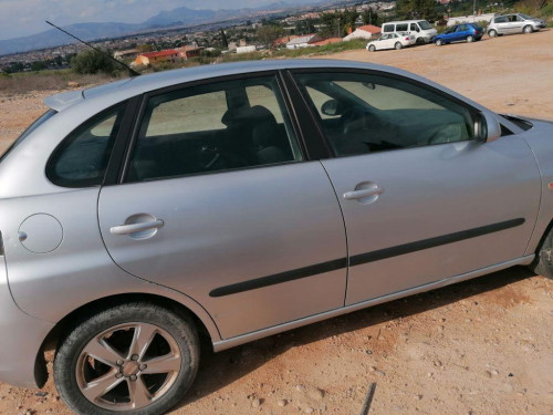 SEAT IBIZA (6L1) — автомобиль-донор на запчасти 