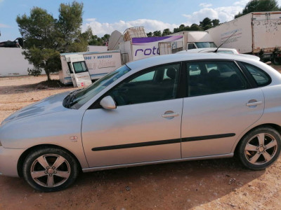 SEAT IBIZA (6L1)