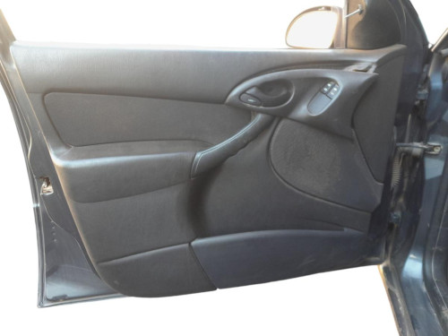 FORD FOCUS BERLINA (CAK) — автомобиль-донор на запчасти 