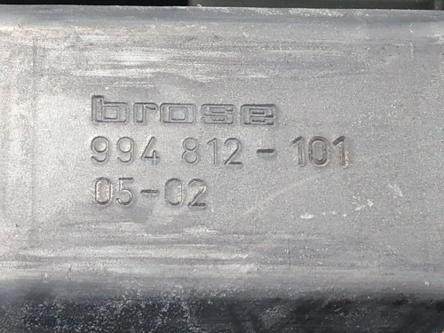  ELEVALUNAS DELANTERO DERECHO FORD FOCUS BERLINA (CAP) 