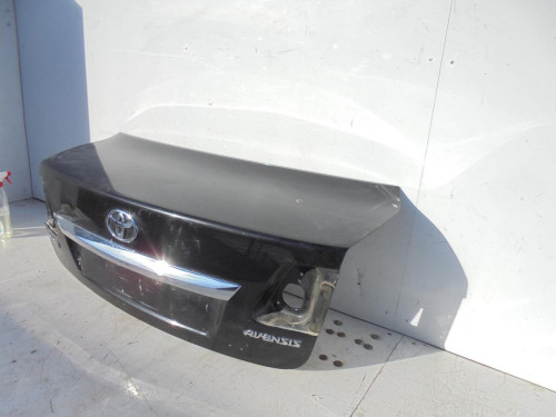  TAPA MALETERO TOYOTA AVENSIS (T27) 