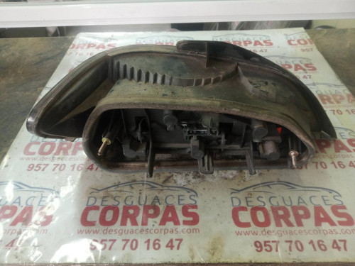 PILOTO TRASERO DERECHO Peugeot 406 BERLINA (S1/S2) 