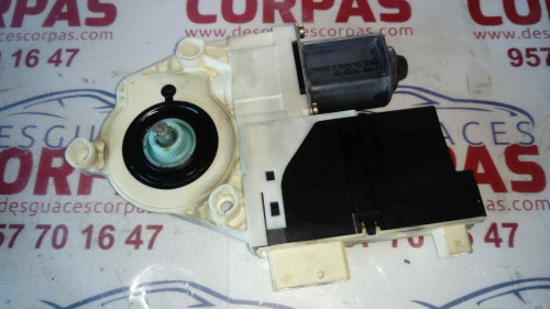 MOTOR ELEVALUNAS DELANTERO IZQUIERDO CITROEN C4 BERLINA 