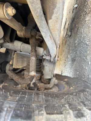 BRAZO SUSPENSION DELANTERO IZQUIERDO