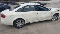 AUDI A6 BERLINA (4B2)