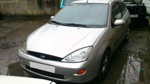  FORD FOCUS BERLINA (CAK) 