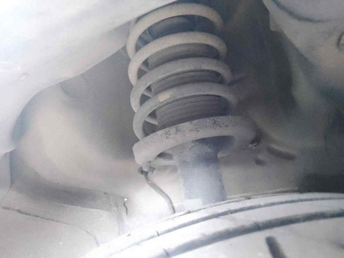 AMORTIGUADOR DELANTERO DERECHO MITSUBISHI COLT CZ3 BERL. 3 (Z30) 