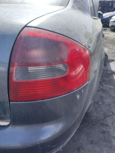 PILOTO TRASERO DERECHO AUDI A6 BERLINA (4B2) 