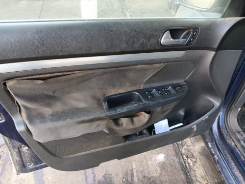  VOLKSWAGEN JETTA V (1K2) 