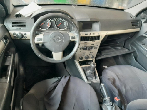  OPEL ASTRA H BERLINA 