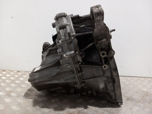  CAJA CAMBIOS VOLVO V40 CROSS COUNTRY 