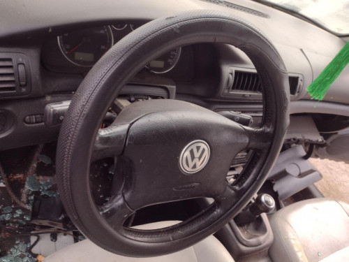  AIRBAG DELANTERO IZQUIERDO Volkswagen PASSAT BERLINA (3B3) 