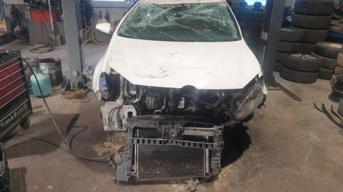 VOLKSWAGEN GOLF VI (5K1)(10.2008) — автомобиль-донор на запчасти 