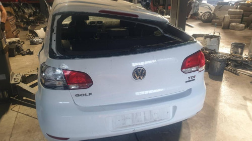 VOLKSWAGEN GOLF VI (5K1)(10.2008) — автомобиль-донор на запчасти 