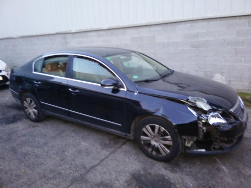 VOLKSWAGEN PASSAT BERLINA (3C2) — Donor Vehicle for Used Parts 