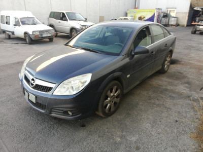 OPEL VECTRA C BERLINA