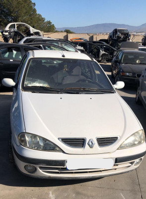 RENAULT MEGANE I FASE 2 BERLINA (BA0)