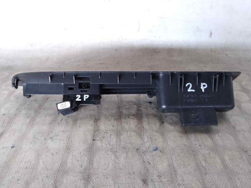 MANDO ELEVALUNAS DELANTERO DERECHO SUZUKI SWIFT (AGZ/AZH/NZ) 