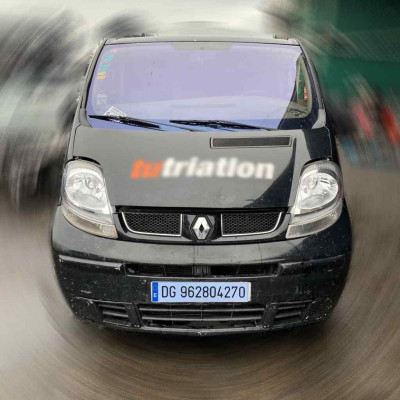 RENAULT TRAFIC II FURGÓN