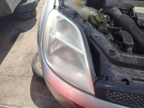  FARO DERECHO FORD FIESTA (CBK) 