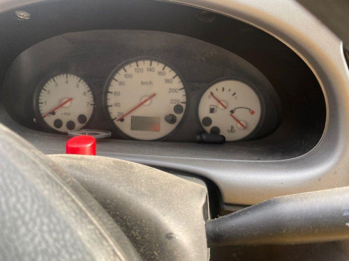 FORD FIESTA BERLINA (DX) — vehículo donante para recambios 