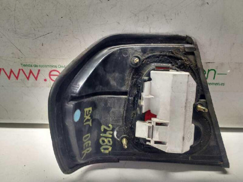  PILOTO TRASERO DERECHO Nissan PRIMERA BERL./ TRAVELLER (P10/W10) 