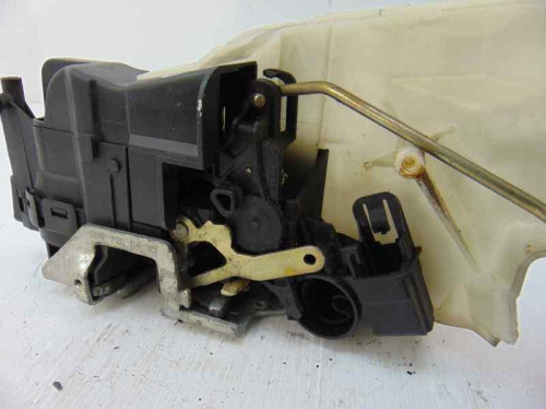  CERRADURA PUERTA DELANTERA DERECHA Mercedes-Benz CLK (BM 208) COUPE 