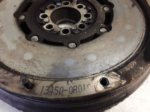 KIT EMBRAGUE Toyota AVENSIS BERLINA (T25) 
