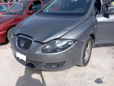 SEAT LEON (1P1)