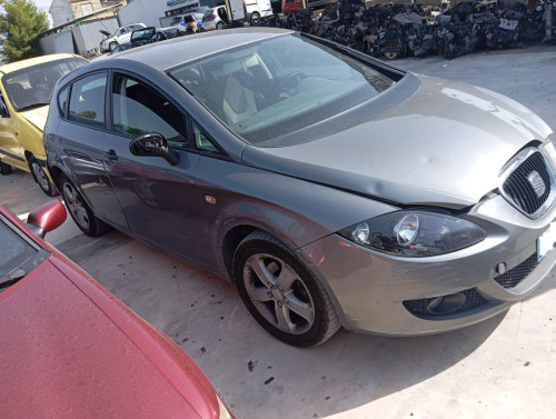  SEAT LEON (1P1) 