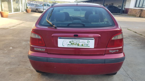 Renault Megane II Classic Berlina (2003->) — автомобиль-донор на запчасти 