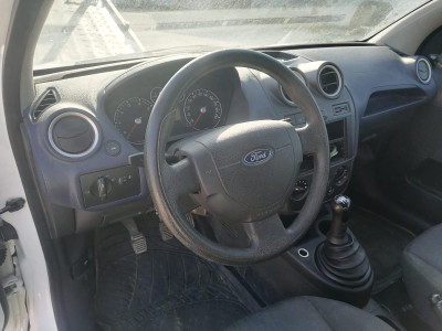 FORD FIESTA (CBK)