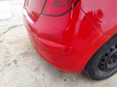 PARAGOLPES TRASERO