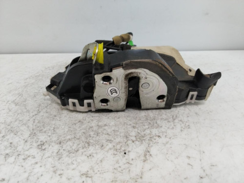 CERRADURA PUERTA DELANTERA IZQUIERDA TOYOTA PRIUS (ZVW30) 
