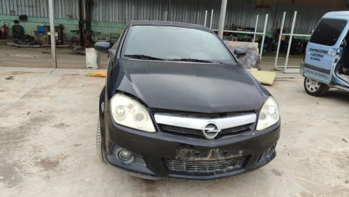  OPEL TIGRA TWIN TOP 