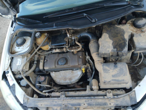  Peugeot 206 (1998->) Look 