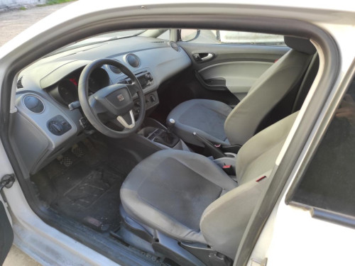 SEAT IBIZA SC (6J1) — vehículo donante para recambios 