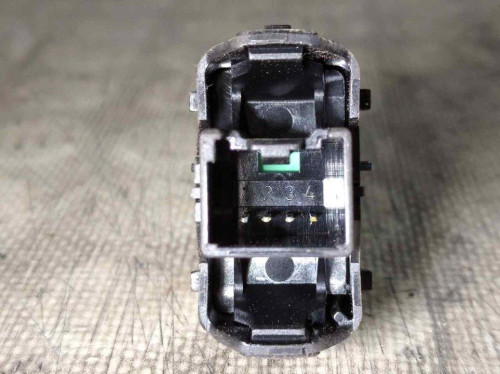 MANDO ELEVALUNAS TRASERO DERECHO FORD KUGA (CBS) 