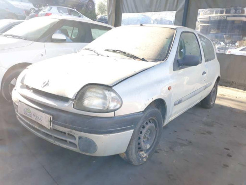 RENAULT CLIO II FASE I (B/CB0) — автомобиль-донор на запчасти 
